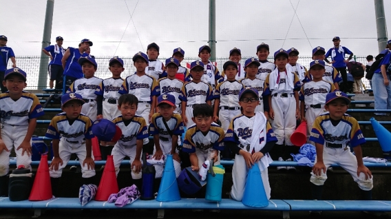 高校野球見学　久居高校応援